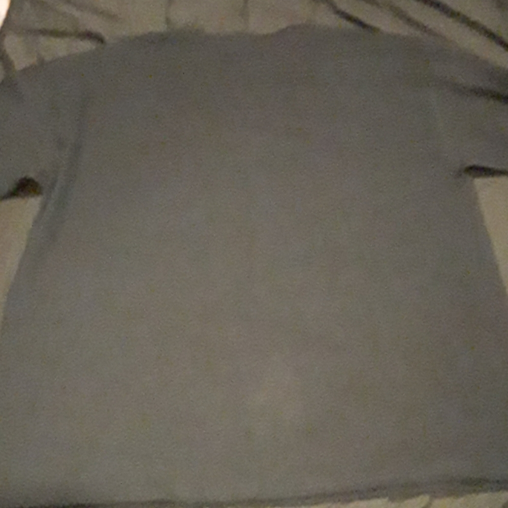 Shirt - Picture 3 of 3